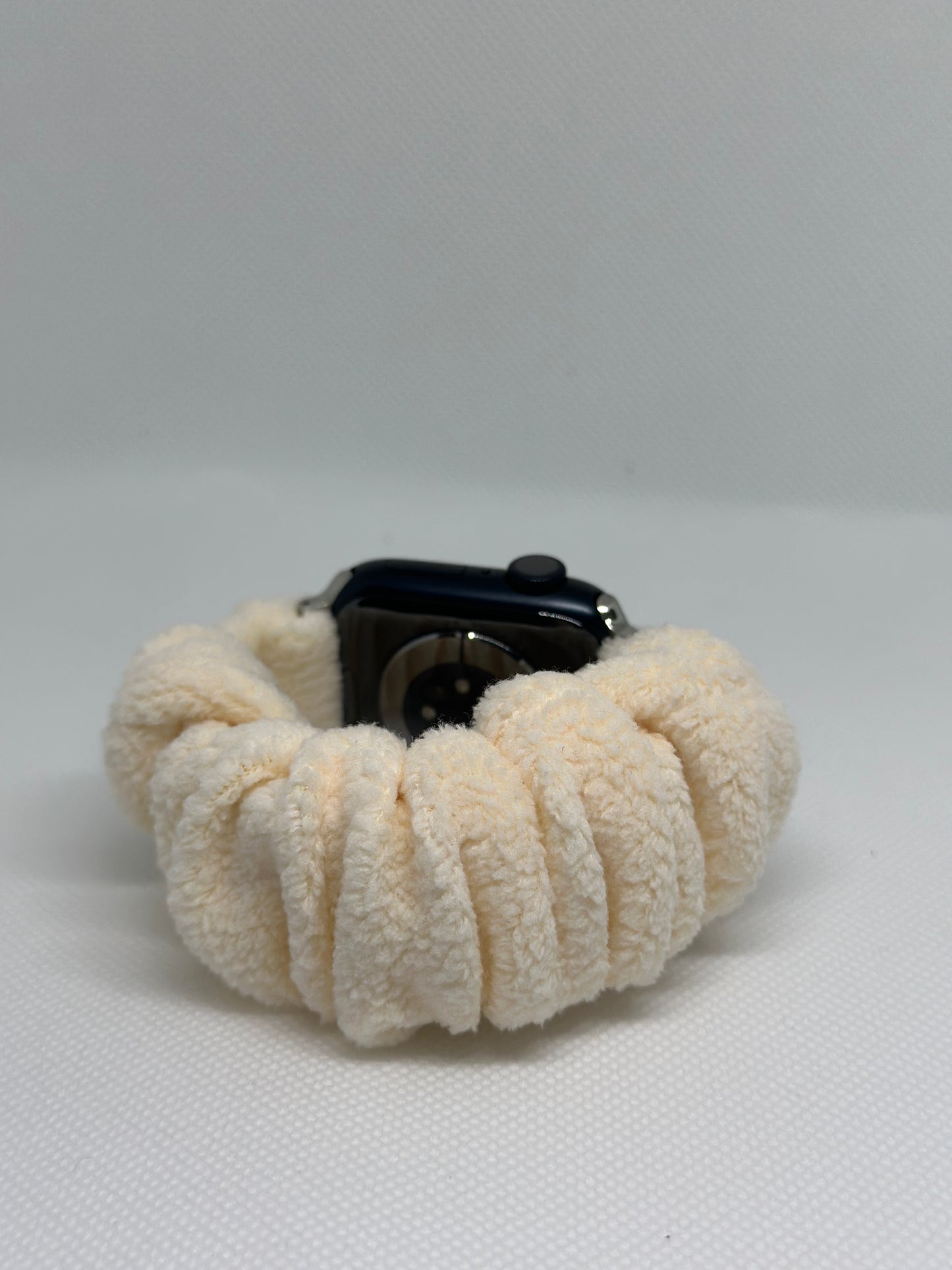 Scrunchie ranneke - Apple Watch - Teddy Valkoinen - 38|40|41mm 42|44|45|49mm Ranneke